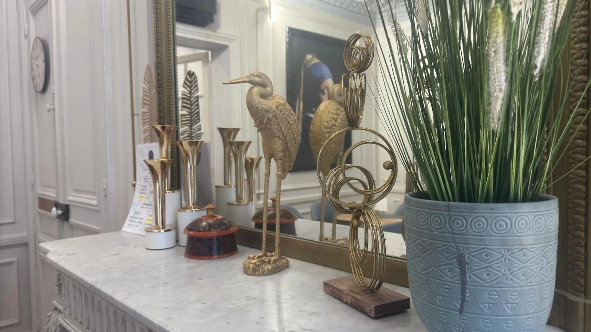 Apartment Concorde, Rue Royale- 6 Places *