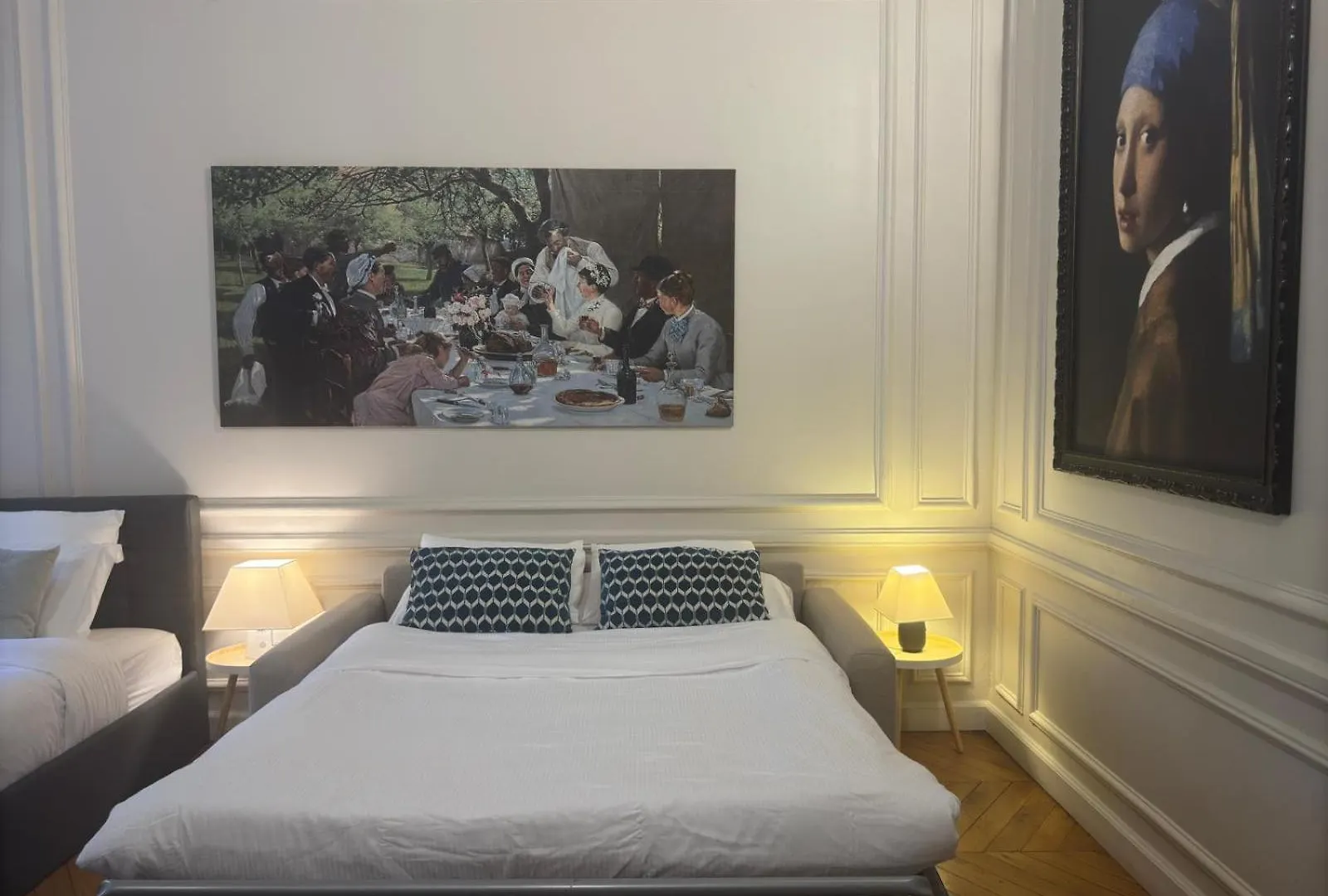 Apartment Concorde, Rue Royale- 6 Places *