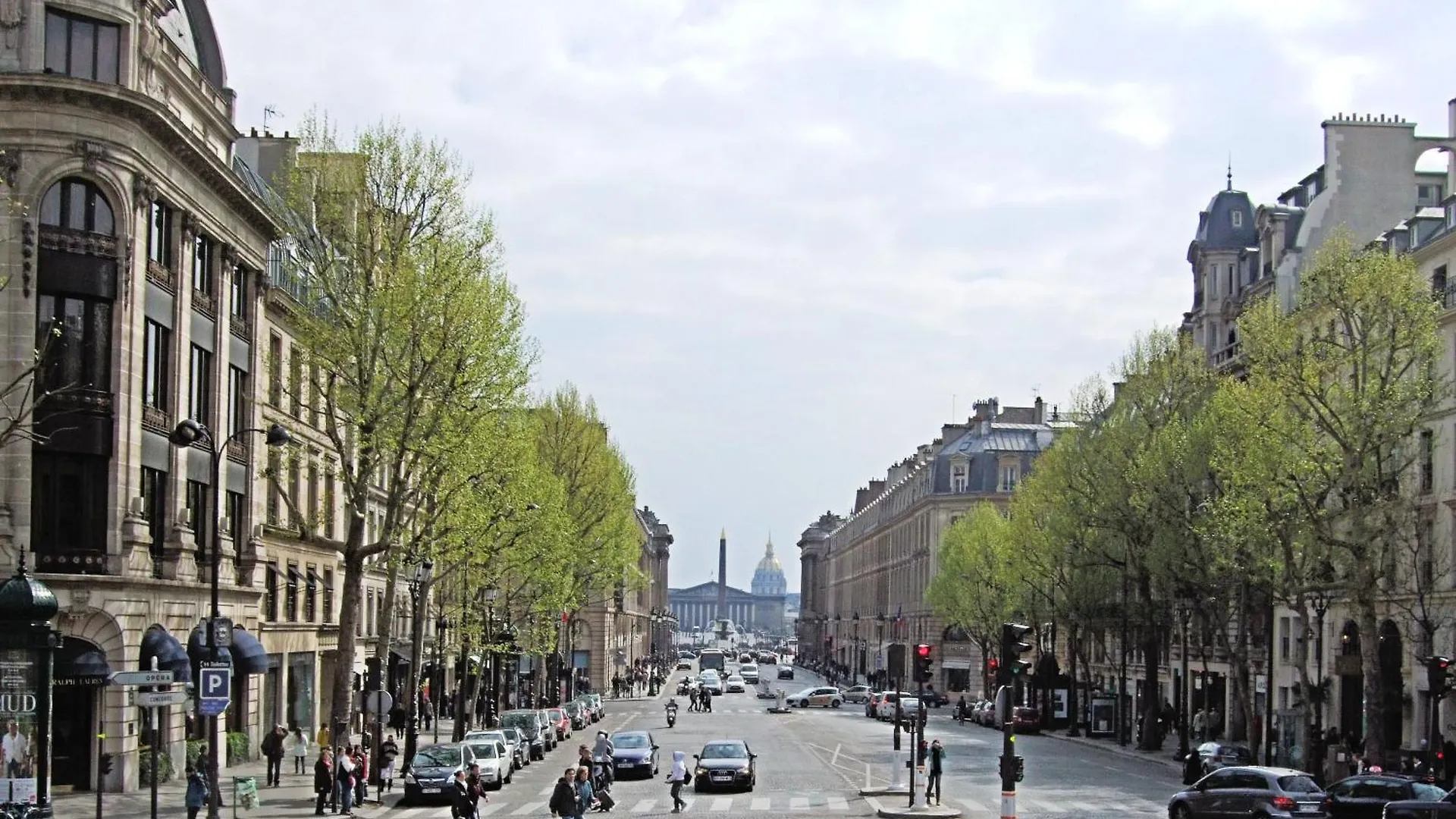 Concorde, Rue Royale- 6 Places דירה *
